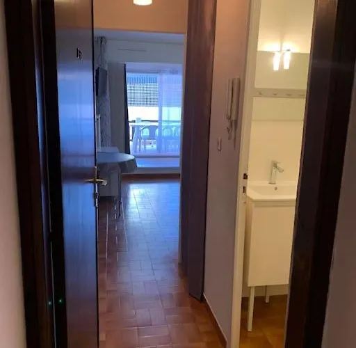 Centre Port, Cap D'agde アパート